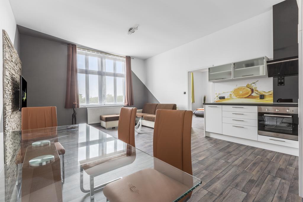 Apartsee Hálkova Plzeň Exterior foto